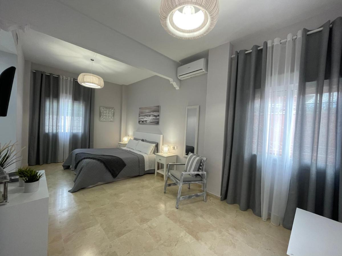 Villa Triana Seville Exterior photo