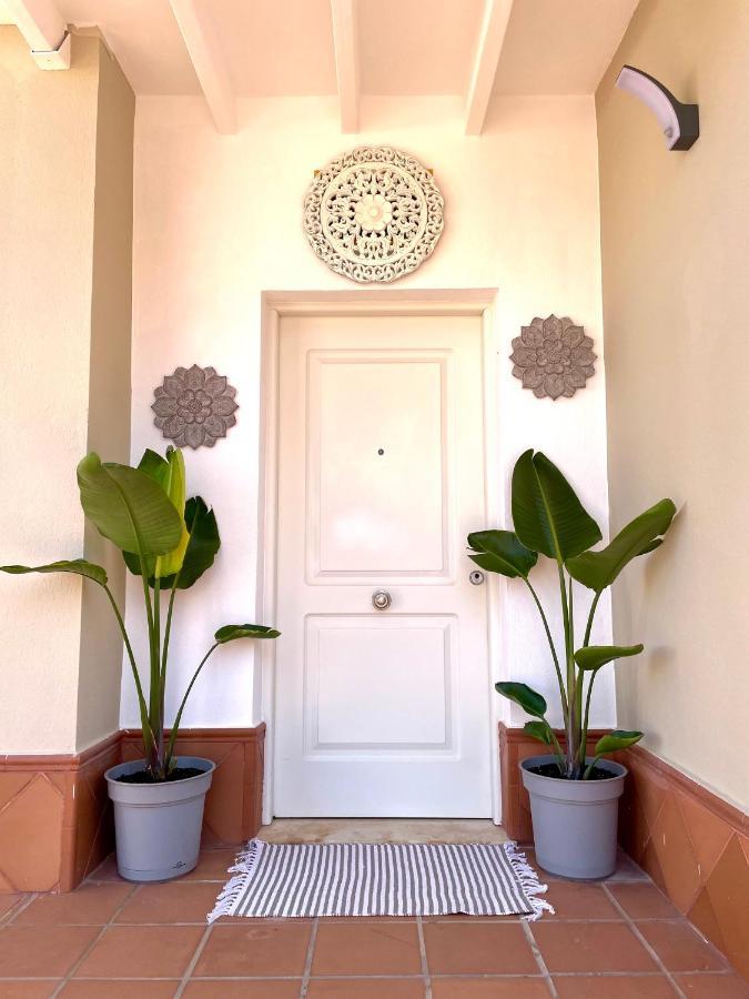 Villa Triana Seville Exterior photo